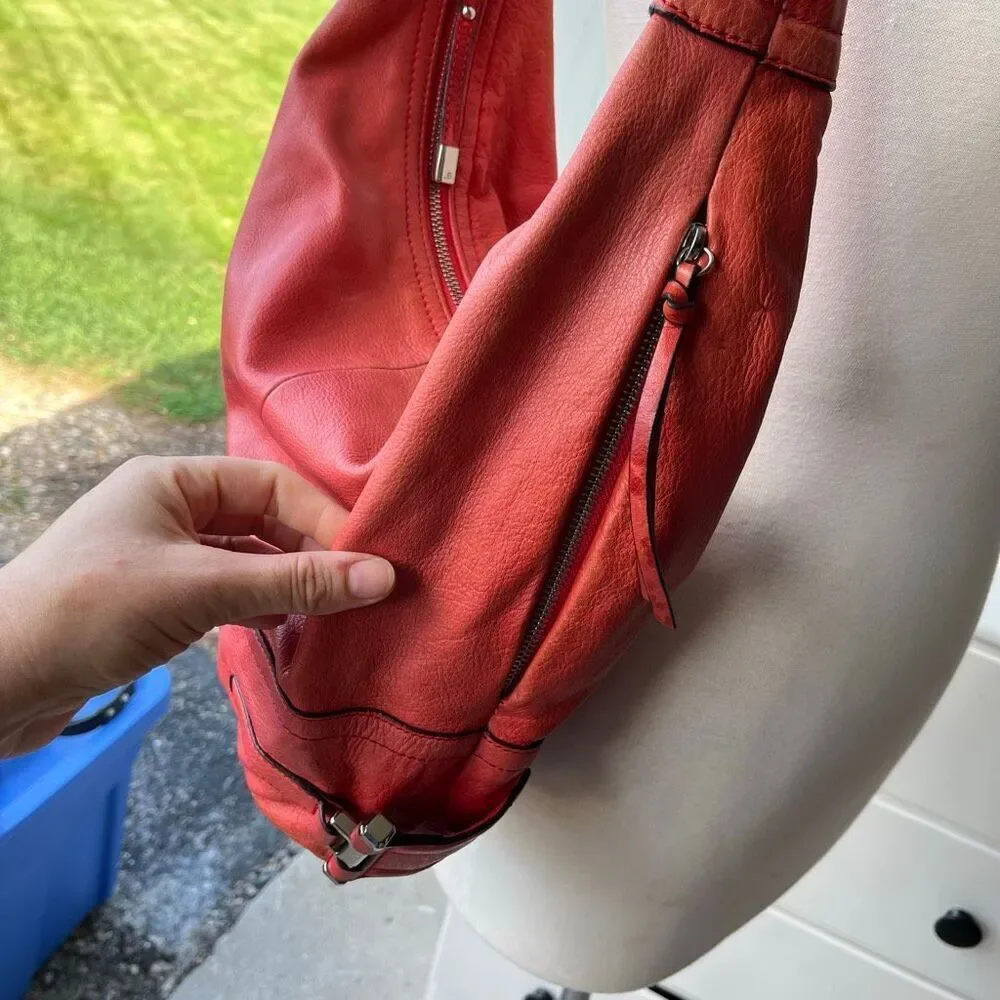 VTG B. Makowsky Coral Red Leather Hobo Bag | Slouchy Bucket Shoulder Purse - Picture 5 of 13